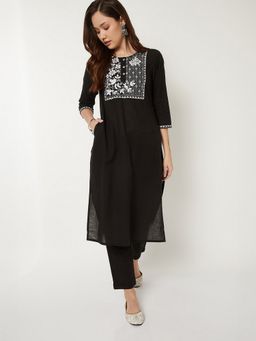 max - Women Black Cotton Blend Embroidered Kurta and Pant