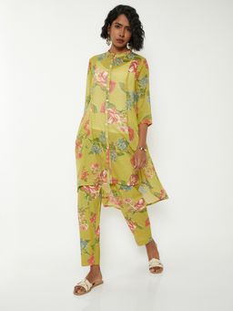 max - Women Green Chanderi Floral Print Kurta and Pant