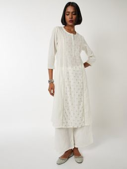max - Women White Cotton Blend Embroidered Kurta and Pant