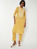 Yellow color option, Sold out, Currently selected