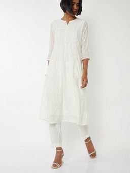 max - Women Off White Chanderi Embroidered Kurta and Pant