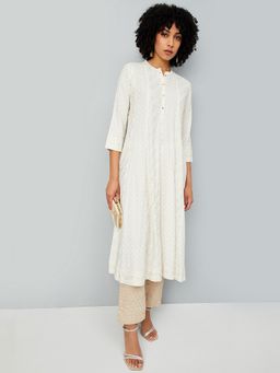 max - Women Foil Off White Print Kalidar Kurta