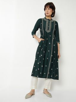 max - Women Embroidered Green A-line Kurta