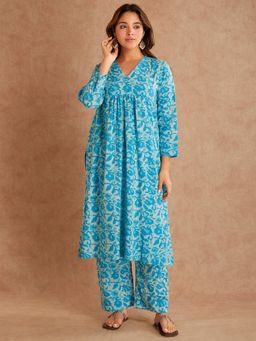 Meeta's - Women Lavender Cotton Floral Kurta with Pant