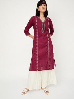 max - Women Embroidered Maroon Straight Kurta