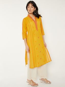 max - Women Yellow Cotton Embroidered Straight Kurta