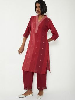 max - Women Red Cotton Embroidered Straight Kurta