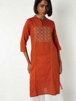 max - Women Rust Embroidered Straight Kurta