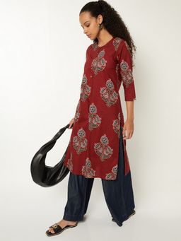 max - Women Maroon Cambric Floral Printed Straight Kurta