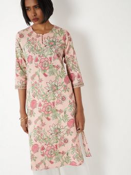 max - Women Peach Cambric Floral Straight Kurta