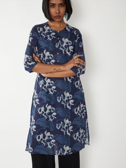 max - Women Blue Cotton Blend Floral Printed Straight Kurta