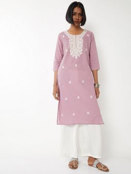 max - Women Embroidered Straight Pink Kurta