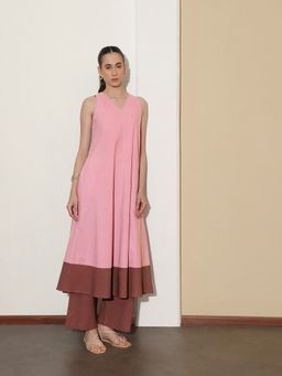 Pink Fort - Women Pink Pure Cotton Colorblock Kurta with Trouser