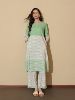 Pink Fort - Women Green Viscose Rayon Stripes Kurta with Trouser