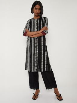 max - Women Printed Straight Black Kurta