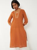 Orange color option, Sold out, Currently selected