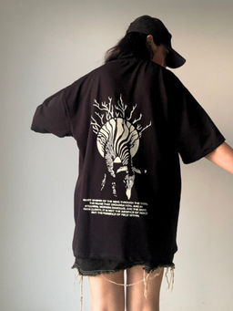 SPELL BY SMOKESHOW - Serenity Black Oversized Zebra T-shirt