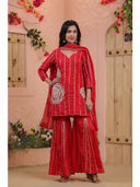 Red color option, Sold out, Currently selected