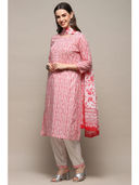Red color option, Currently selected