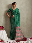 Green color option, Sold out, Currently selected
