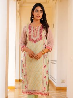 ARAMYA - Women Green Chanderi Round Neck Printed Kurta