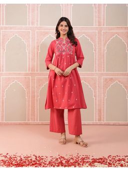 STUDIO MISRI - Women Pink Cotton Embroidered Kurta with Pant