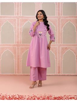 STUDIO MISRI - Women Lavender Cotton Embroidered Kurta with Pant