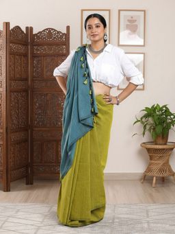 Niska - Colourblocked Pure Cotton Olive Saree With Unstitched Blouse