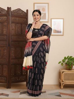 Niska - Geometric Printed Pure Cotton Chanderi Black Saree With Unstitched Blouse