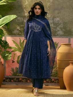Vastramyaa - Women Blue Cotton Blend Embroidered Kurta With Pant & Dupatta
