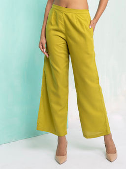 AOBA - Women Green Solid Relaxed High-Rise Pleated Parallel Trousers
