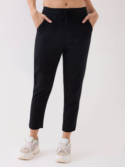 Spykar - Black Mid Rise Slim Fit Casual Knit Pant