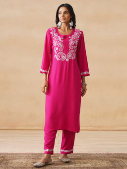 House of Chikankari - Women'S Pink Rayon Three Fourth Sleeves Chikankari Kurta with Palazoo