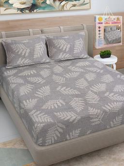 FABINALIV - Grey Floral Cotton Blend King Bedsheet with 2 Pillow Covers