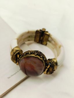 AG'S - Hemlata Brown Boutique Kada