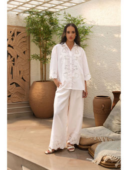 STTAVOSS - Dreamer White Co-Ord (Set of 2)