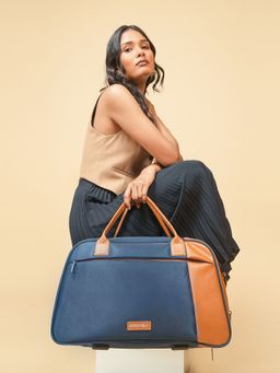 Assembly - Duffle Bag For Travel (38L) - Weekender Travel Bag With Separate Organizer Compartments - Blue