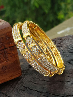GRIIHAM - Gold Plated Studded Set of 2 Bangles