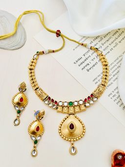 Abdesigns - Sophisticated Gold Plated Kundan Antique Necklace with Earrings