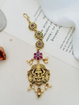 Abdesigns - Gold Plated Kemp Stone Studded and Beaded Temple Maang Tikka