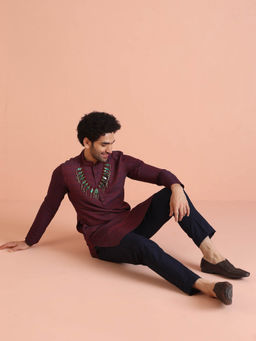 KISAH - Men Maroon, Navy Blue Textured Silk Blend Jacquard Kurta Trouser Set with Ethnic Motifs