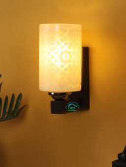 MFD HOME FURNISHING - Decorative Wooden Surface Mounted Classic Wall Lamp