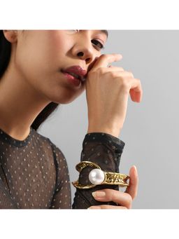 Sohi - Women Dented Pearl Statement Bracelet