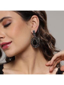 Sohi - Women Embellished Lined Oval Drop Earrings