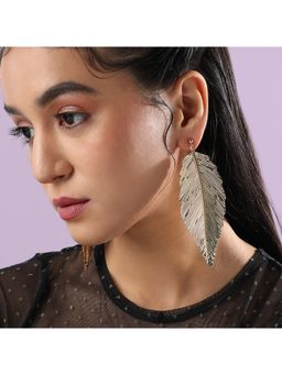 Sohi - Women Metallic Foliage Drop Earrings