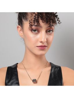 Sohi - Women Smile Collar Necklace