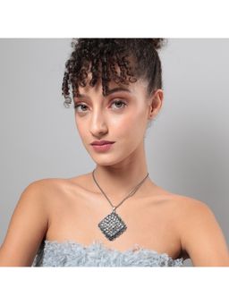 Sohi - Women Whispering Crystal Pendant Necklace