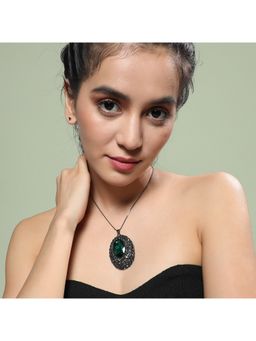 Sohi - Women Whispering Rose Pendant Necklace