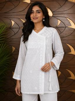 ADA - Hand Embroidered White Cotton Lucknowi Chikankari Kurti