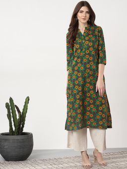 Rama's - Women Green Floral Printed Straight Kurta